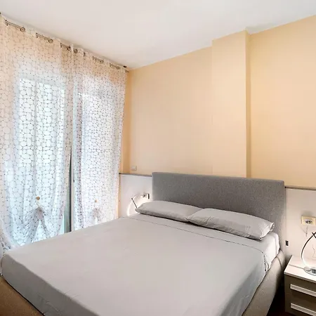 Casa Iris 2 圣雷默