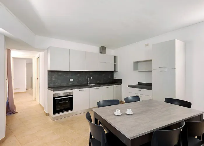 Casa Iris 2 Holiday home Sanremo