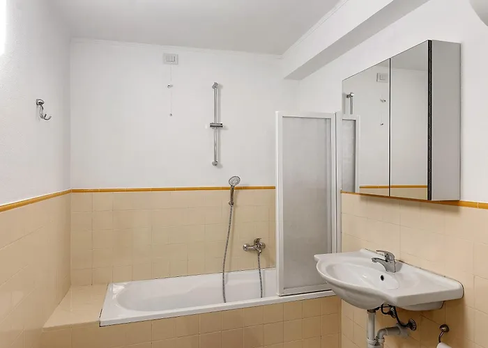 Casa Iris 2 Holiday home Sanremo