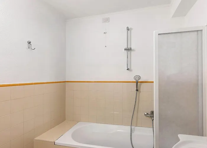 Casa Iris 2 Holiday home Sanremo